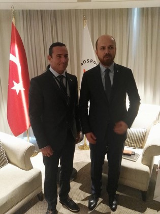 Bíró András Zsolt (a M. Turán Alapítvány elnöke) és Bilan Erdogan (az Etnosport elnöke) 