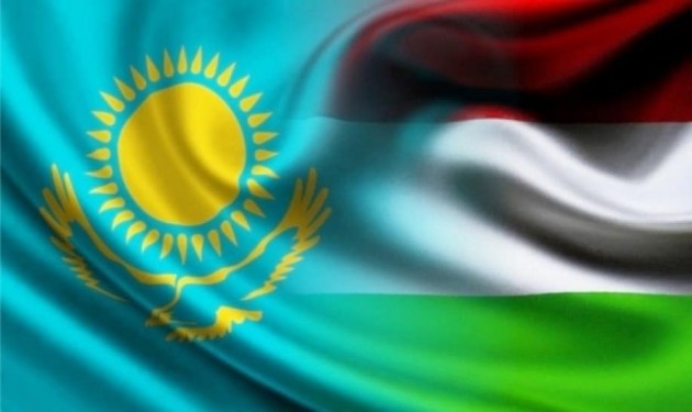 Kazak-Magyar zászló