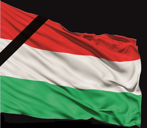 Magyar zászló gyászszalagos_20