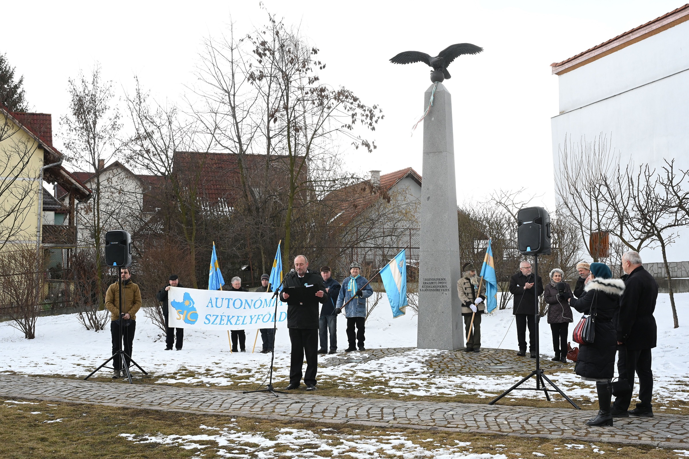 a 2022-es megemlékezés Sepsiszentgyörgyön a Turul szobornál - fotó: MTI/Kátai Edit