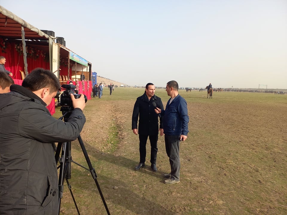 TV riport a Uloq kupkar (üzbég köböre) bajnokságon Pishkent határában.